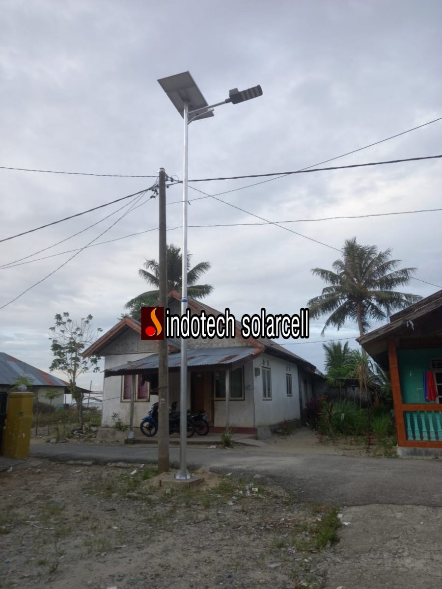 instalasi pju solar cell street light